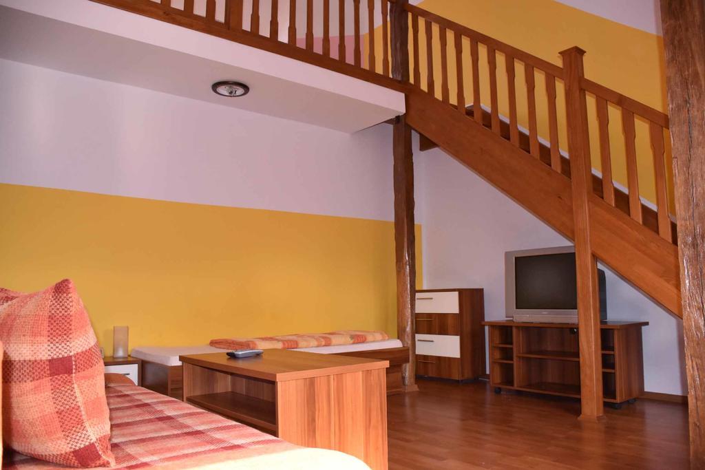 Penzion U Holuba Hradcovice Екстер'єр фото