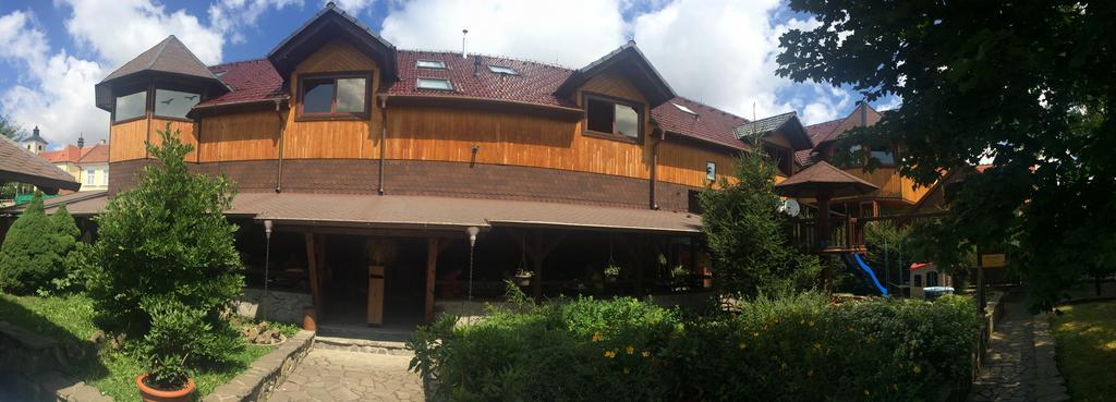 Penzion U Holuba Hradcovice Екстер'єр фото
