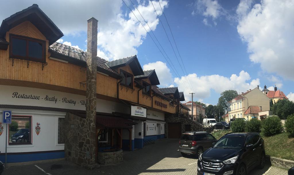 Penzion U Holuba Hradcovice Екстер'єр фото